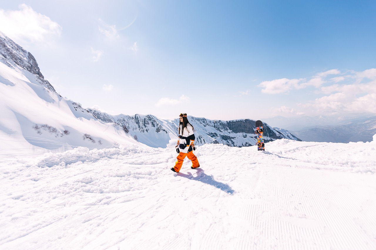 女生雪道历险记，惊魂一刻的雪中坐定